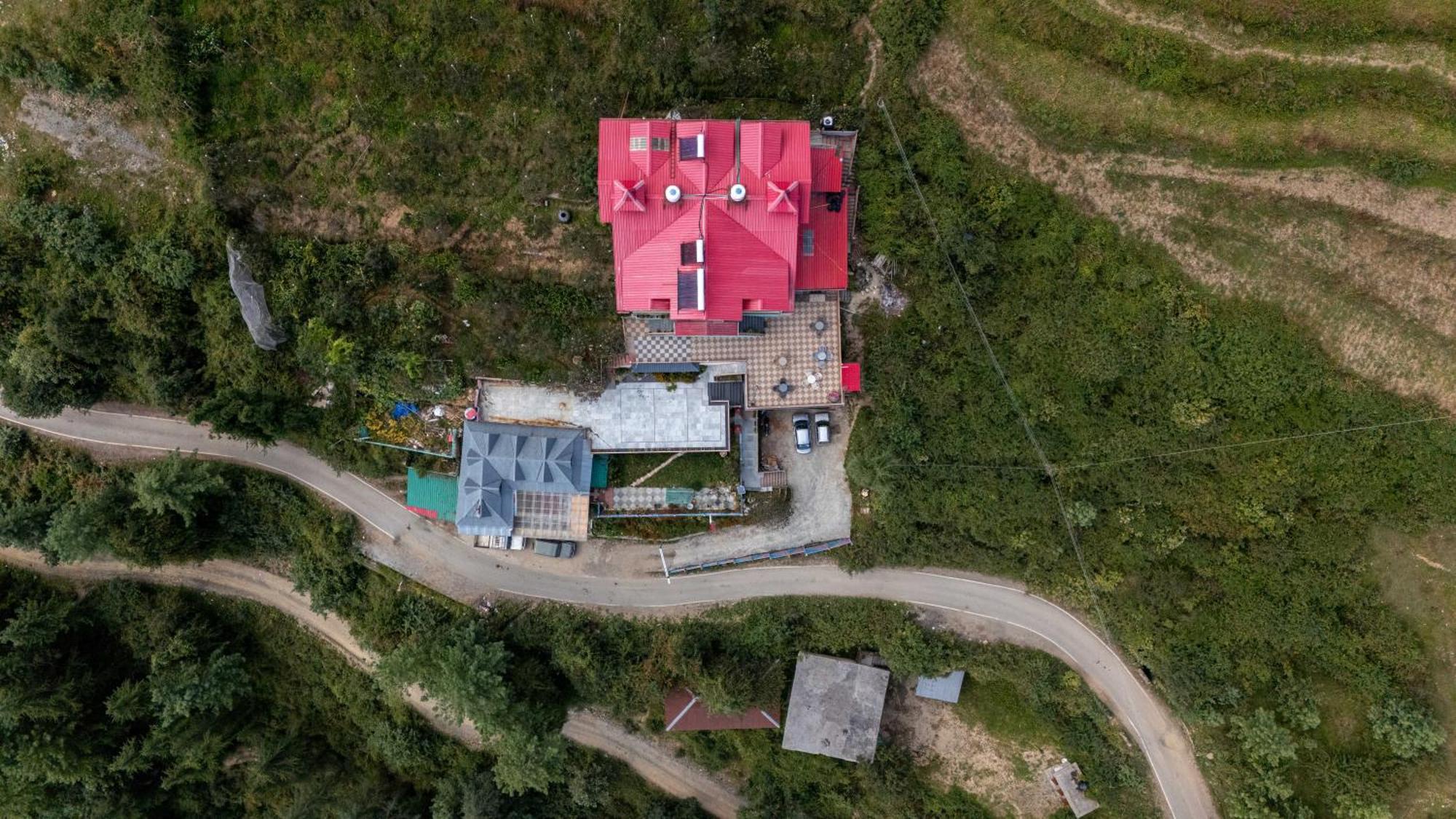 Hotel Wood Crista Kufri Near An Apple Orchard Zewnętrze zdjęcie